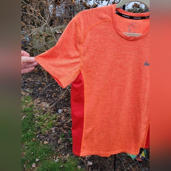 Mens Nike Dri Fit Shirt - Picture 6 of 8